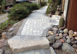 Coopersburg Paver Walkway (2)