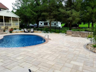 Nazareth Poolside (4)